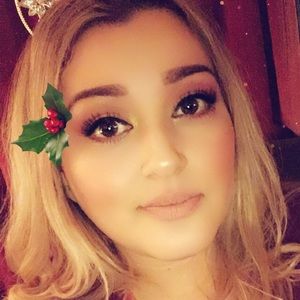 Meet your Posher, Lisette